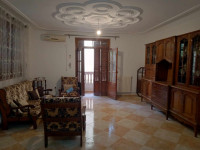 appartement-location-f4-alger-said-hamdine-algerie