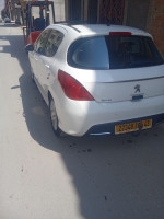 moyenne-berline-peugeot-308-2012-tadjenanet-mila-algerie