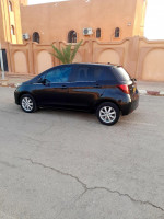 voitures-toyota-yaris-2015-touch-sp-ghardaia-algerie