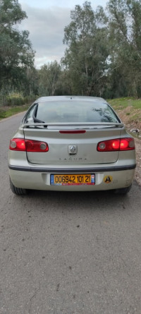 voitures-renault-laguna-1-2001-skikda-algerie