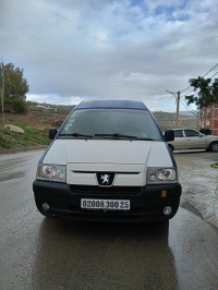 utilitaire-peugeot-expert-2000-constantine-algerie