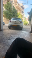 voitures-renault-clio-4-2016-limited-2-mila-algerie