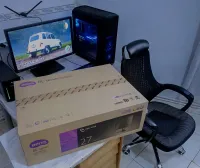 Moniteur pour designer à vendre