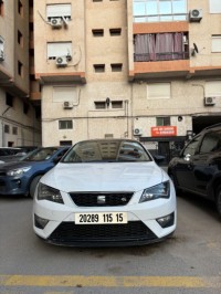 سيارات-seat-leon-2015-linea-r-تيزي-وزو-الجزائر