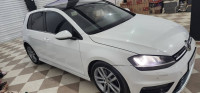 moyenne-berline-volkswagen-golf-7-2014-tamalous-skikda-algerie