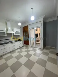 Location Appartement F4 Alger El achour
