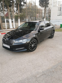 voitures-skoda-superb-2021-constantine-algerie