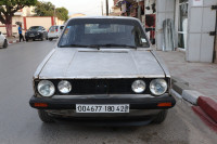 سيارة-صغيرة-volkswagen-golf-1-1980-القليعة-تيبازة-الجزائر
