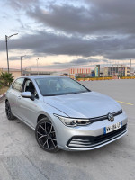 voitures-volkswagen-golf-8-2022-life-batna-algerie