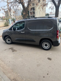 voitures-fiat-doblo-2024-allure-chlef-algerie