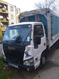 camion-isuzu-2007-tizi-ouzou-algerie