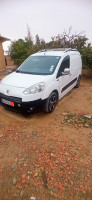 voitures-peugeot-partner-2013-msila-algerie