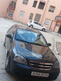 voitures-chevrolet-optra-5-portes-2007-tiaret-algerie