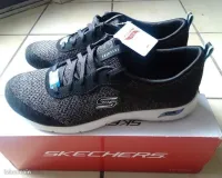 Basquette Skechers P39