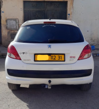 voitures-peugeot-207-2012-oran-algerie