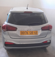 voitures-hyundai-i20-2020-tadjenanet-mila-algerie