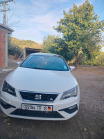 voitures-seat-leon-2017-setif-algerie