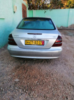 voitures-mercedes-classe-e-2003-w-211-el-hadjeb-biskra-algerie