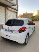 voitures-peugeot-208-2016-allure-facelift-bordj-bou-naama-tissemsilt-algerie