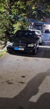 سيارات-mercedes-w203-2004-سعيد-حمدين-الجزائر