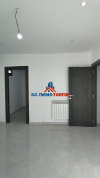 appartement-vente-f4-alger-saoula-algerie