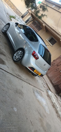 voitures-seat-ibiza-2014-medea-algerie