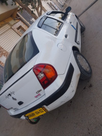 voitures-renault-clio-classique-2003-chlef-algerie