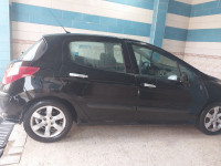 voitures-peugeot-308-2008-chlef-algerie