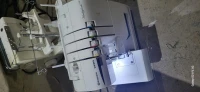2 machine a coudre surjeteuse 