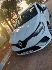 Renault Clio5 2022 Arslin