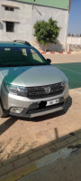 voitures-dacia-sandero-2018-relizane-algerie