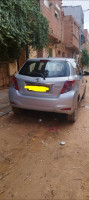 voitures-toyota-yaris-2013-el-bayadh-algerie