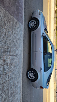 voitures-renault-laguna-2-2003-initial-bir-el-djir-oran-algerie