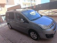 utilitaire-citroen-berlingo-multispace-2017-tlemcen-algerie