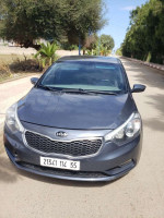 voitures-kia-cerato-2014-sx-saida-algerie