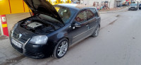 voitures-volkswagen-golf-5-2006-carat-zeralda-alger-algerie