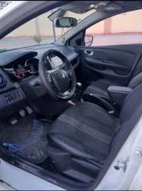 سيارات-renault-clio-4-2019-gt-line-قالمة-الجزائر