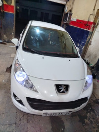 voitures-peugeot-207-2012-gdyel-oran-algerie