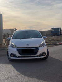 voitures-peugeot-208-2019-allure-facelift-frenda-tiaret-algerie