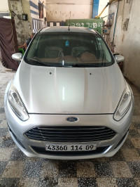 voitures-ford-fiesta-2014-trend-look-mouzaia-blida-algerie