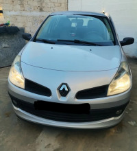 voitures-renault-clio-3-2010-blida-algerie