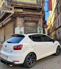 voitures-seat-ibiza-2014-sport-edition-frenda-tiaret-algerie