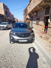 voitures-kia-sorento-2011-hachem-mascara-algerie