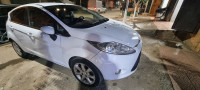 voitures-ford-fiesta-2013-tentation-douera-alger-algerie