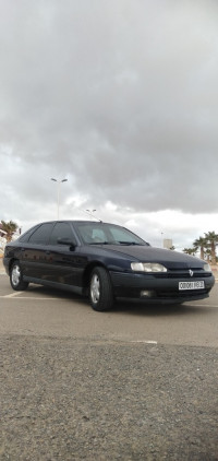 voitures-renault-safrane-1993-saida-algerie