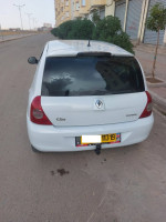 citadine-renault-clio-campus-2013-bye-el-eulma-setif-algerie