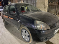 voitures-renault-clio-classique-2005-tadjena-chlef-algerie