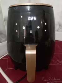 مقلاة هوائية 