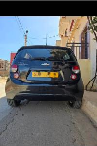 سيارات-chevrolet-sonic-hatchback-2012-عين-بنيان-الجزائر