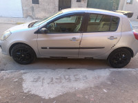 voitures-renault-clio-3-2007-ain-arnat-setif-algerie